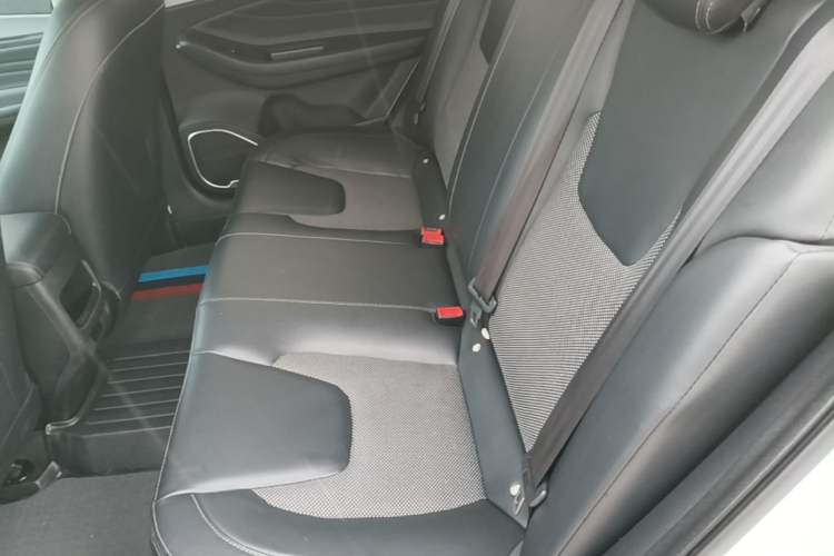 Used Chery Arrizo 5 2019 1.5L CVT Youth Edition China V Standard Left Rear Seat