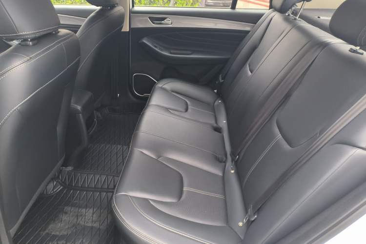 Used Chery Arrizo 5 2019 Facelifted PRO 1.5L Manual Youth Edition China VI Standard Left Rear Seat
