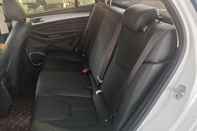 Used Chery Arrizo 5 2019 Revised PRO 1.5L CVT Youth Edition China VI Standard Left Rear Seat