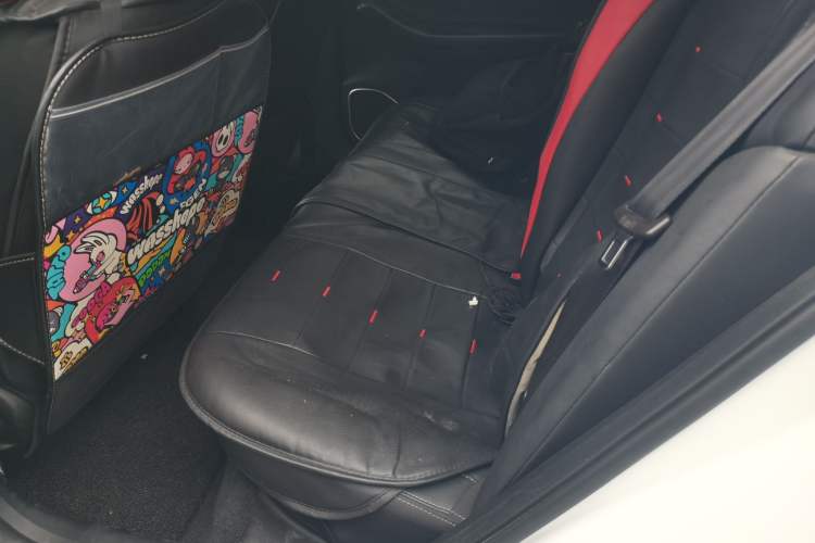 Used Chery Arrizo 5 2019 Facelifted PRO 1.5L Manual Youth Edition China VI Standard Left Rear Seat