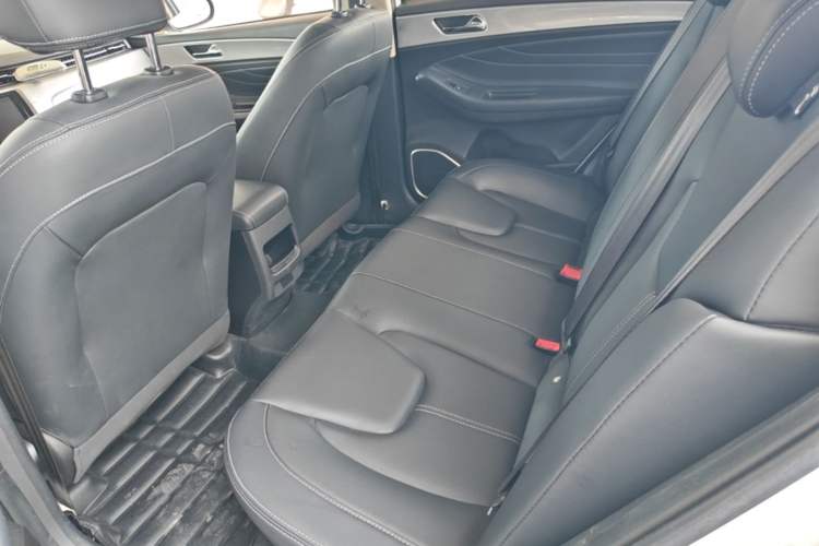 Used Chery Arrizo 5 2019 Facelifted PRO 1.5L Manual Youth Edition China VI Standard Left Rear Seat