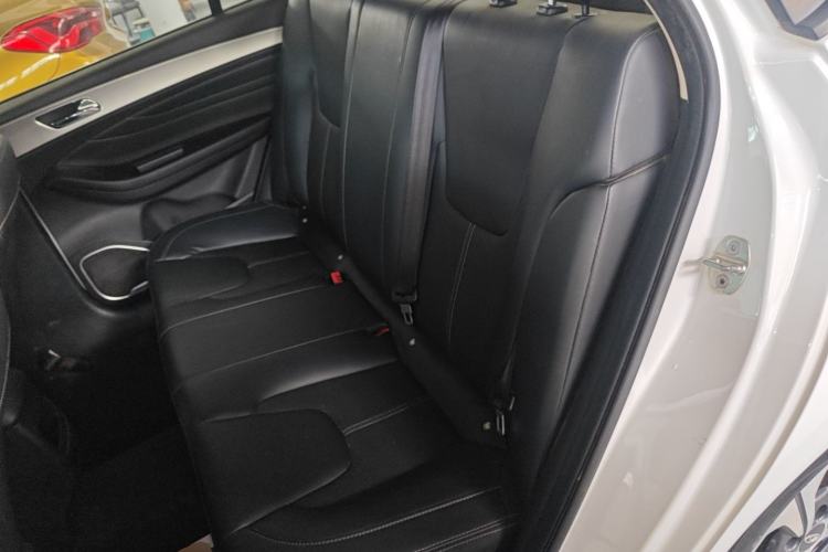Used Chery Arrizo 5 2019 Revised PRO 1.5L CVT Youth Edition China VI Standard Left Rear Seat