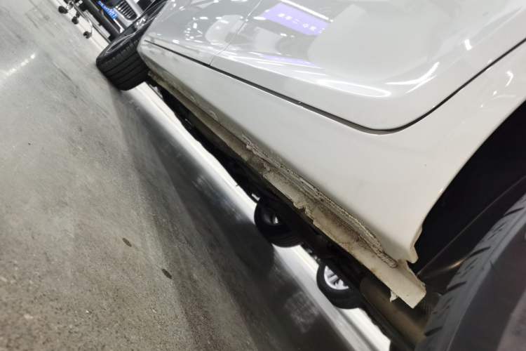 Used Chery Arrizo 5 2019 Facelifted PRO 1.5L Manual Youth Edition China VI Standard Left Side Sill
