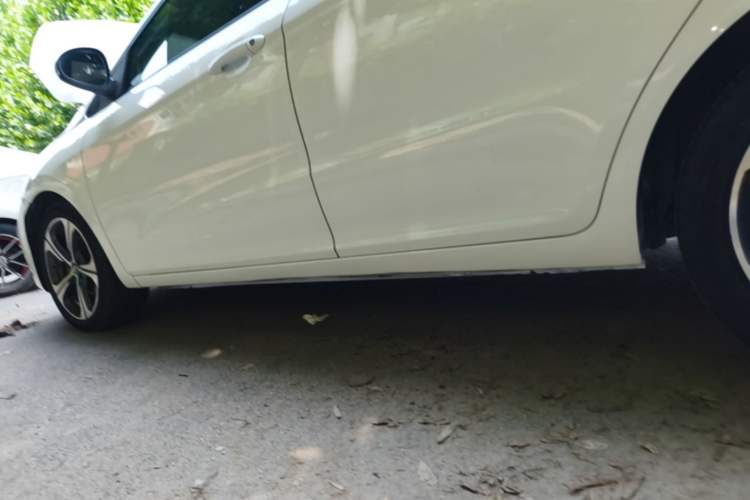 Used Chery Arrizo 5 2019 Revised PRO 1.5L CVT Youth Edition China VI Standard Left Side Sill