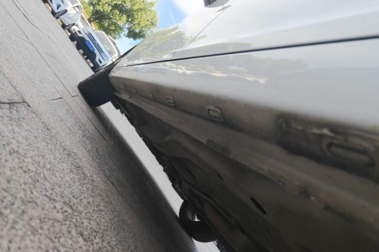 Used Chery Arrizo 5 2019 Facelifted PRO 1.5L Manual Youth Edition China VI Standard Left Side Sill