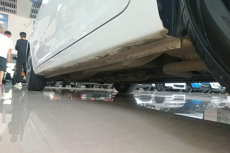 Used Chery Arrizo 5 2019 Revised PRO 1.5L CVT Youth Edition China VI Standard Left Side Sill