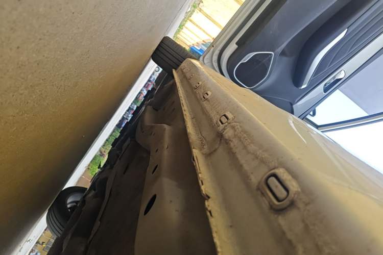 Used Chery Arrizo 5 2019 PRO 1.5L Manual Youth Edition China VI compliant Left Side Sill