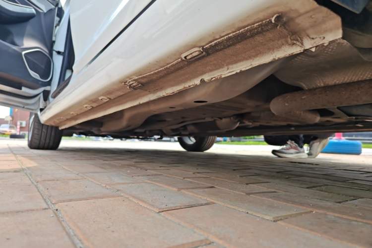 Used Chery Arrizo 5 2019 PRO 1.5L CVT Active Edition China VI Left Side Sill