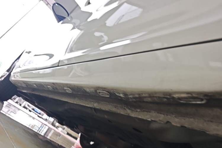 Used Chery Arrizo 5 2019 PRO 1.5L Manual Youth Edition China VI compliant Left Side Sill