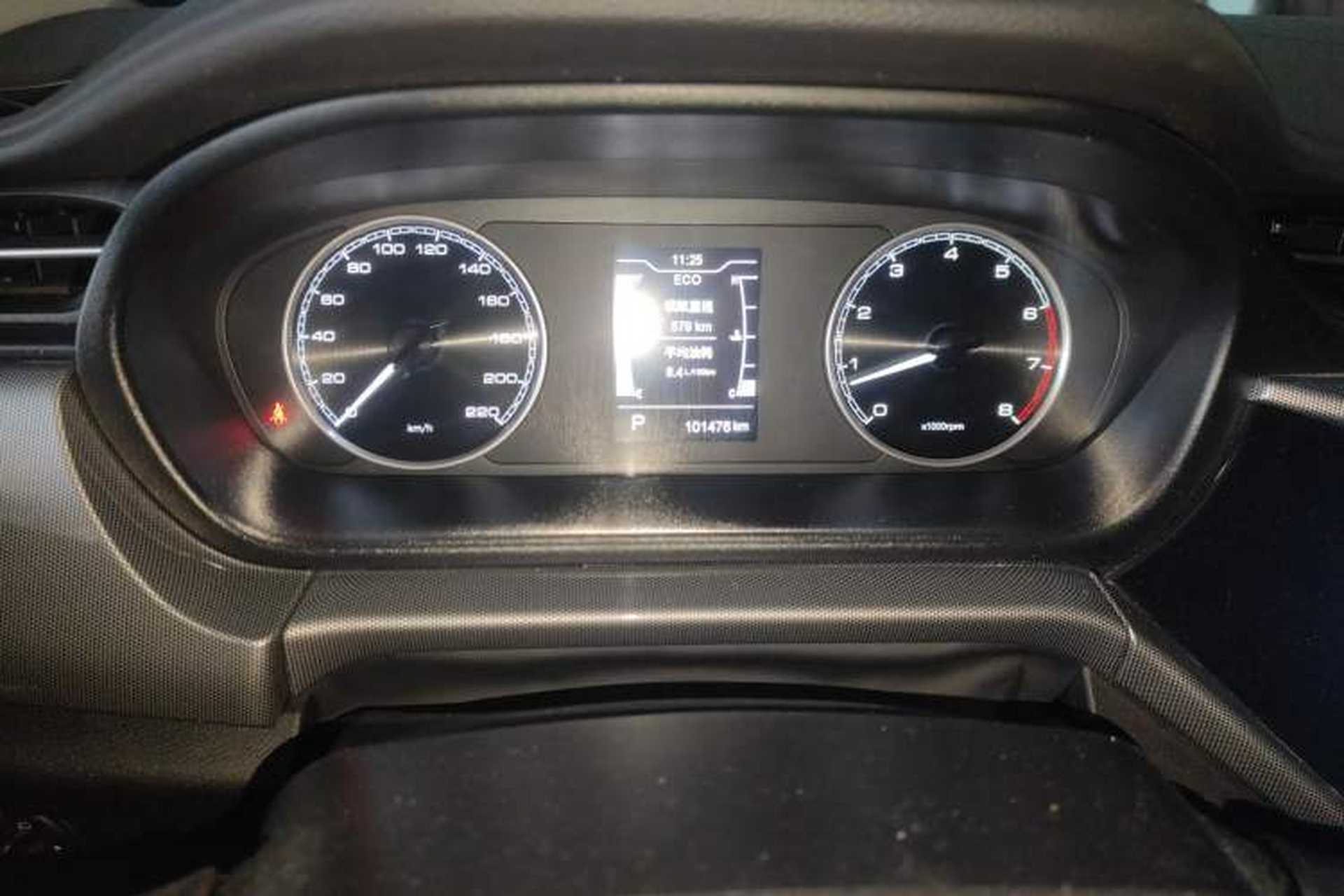 Used Chery Arrizo 5 2019 Revised PRO 1.5L CVT Youth Edition China VI Standard Odometer Close Up