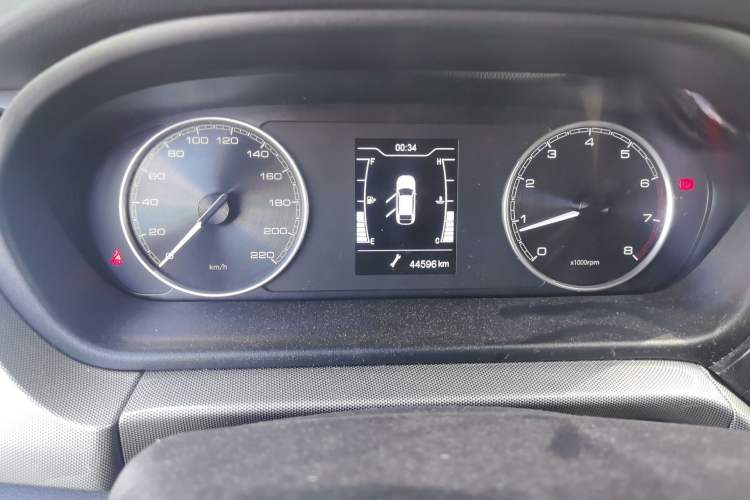 Used Chery Arrizo 5 2019 1.5L Manual Youth Edition China V Standard Odometer Close Up