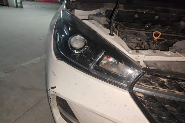 Used Chery Arrizo 5 2019 Facelifted PRO 1.5L Manual Youth Edition China VI Standard Right Front Headlight