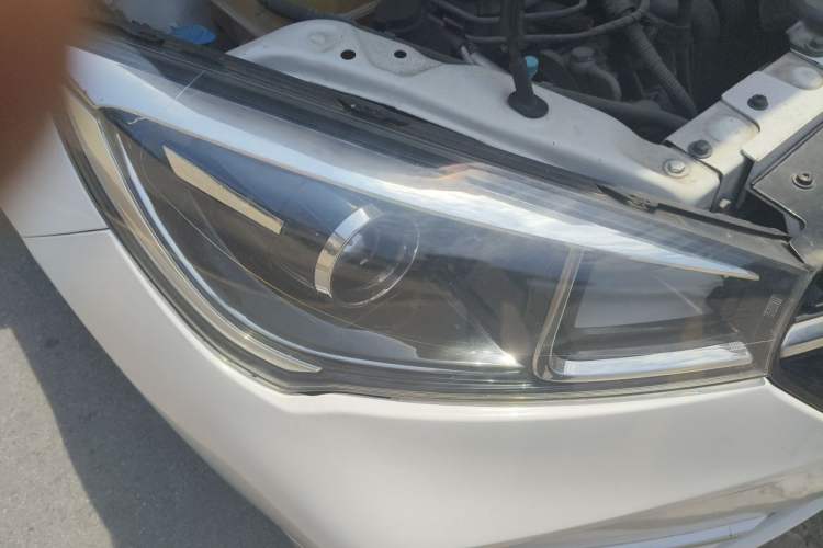 Used Chery Arrizo 5 2019 1.5L Manual Youth Edition China V Standard Right Front Headlight
