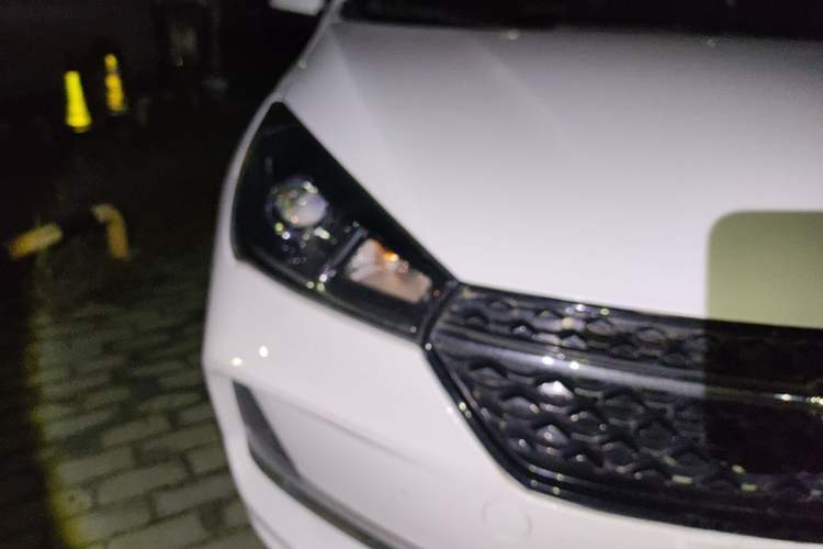 Used Chery Arrizo 5 2019 1.5L CVT New Freedom Edition China VI Standard Right Front Headlight