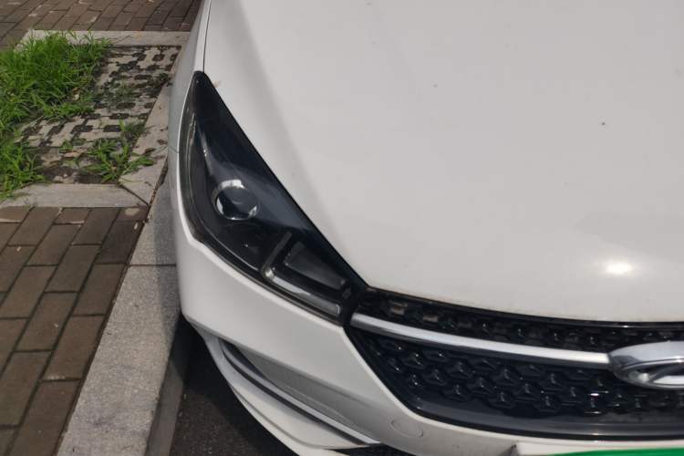 Used Chery Arrizo 5 2019 Facelifted PRO 1.5L Manual Youth Edition China VI Standard Right Front Headlight