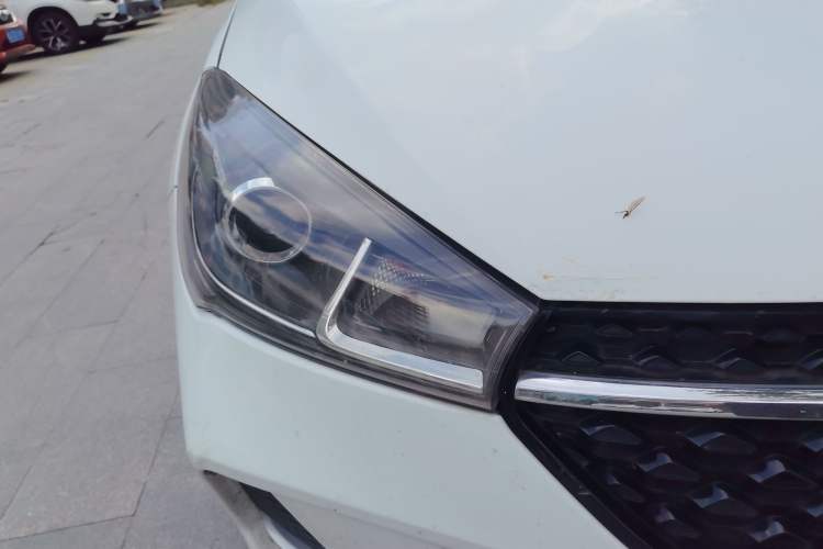 Used Chery Arrizo 5 2019 PRO 1.5L Manual Value Edition China VI Standard Right Front Headlight