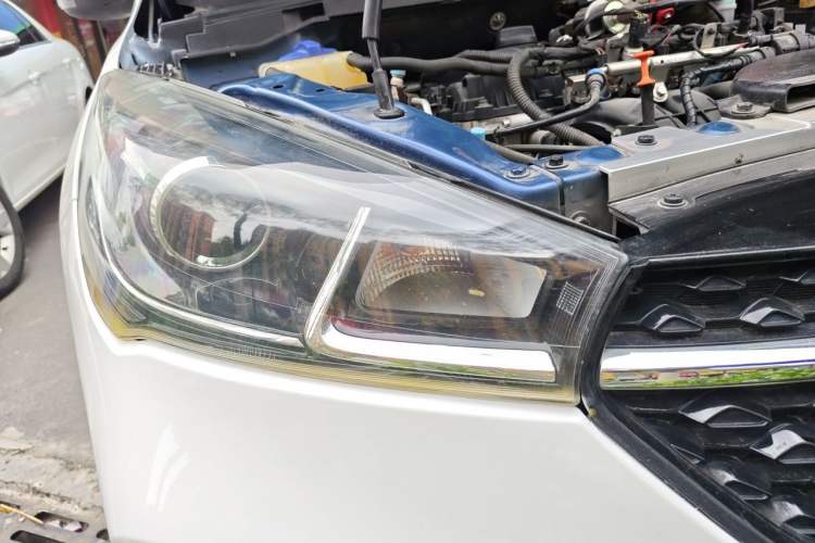 Used Chery Arrizo 5 2019 PRO 1.5L Manual Value Edition China VI Standard Right Front Headlight