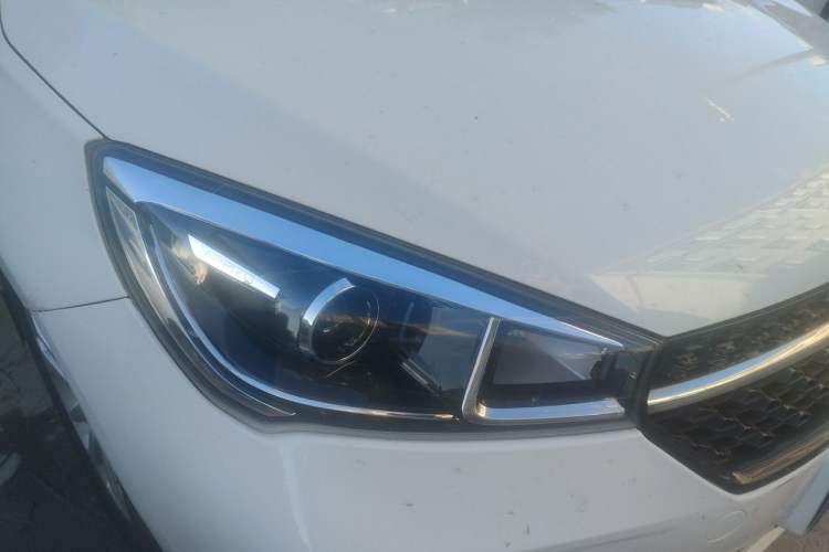 Used Chery Arrizo 5 2019 1.5L CVT Zizai Edition China V Standard Right Front Headlight