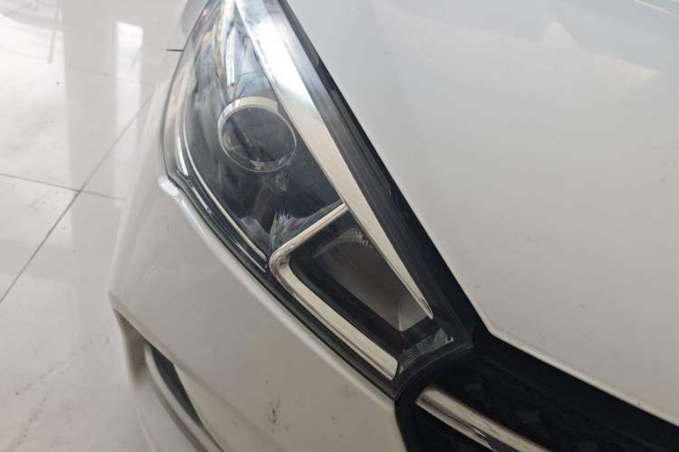Used Chery Arrizo 5 2019 1.5L CVT Zizai Edition China V Standard Right Front Headlight