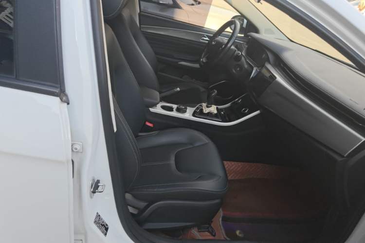 Used Chery Arrizo 5 2019 Facelifted PRO 1.5L Manual Youth Edition China VI Standard Right Front Seat