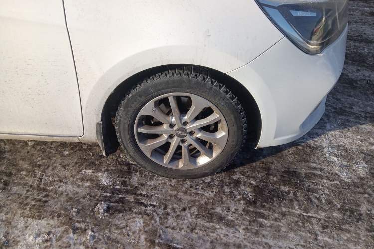 Used Chery Arrizo 5 2019 1.5L Manual Youth Edition China V Standard Right Front Wheel Hub