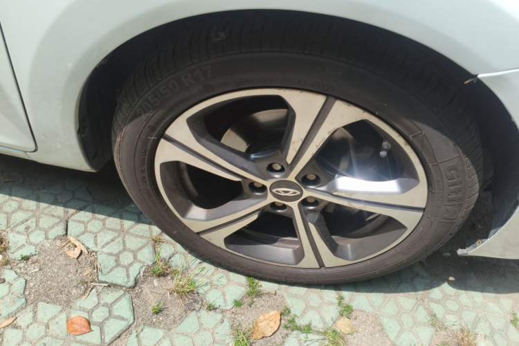 Used Chery Arrizo 5 2019 PRO 1.5L Manual Youth Edition China VI compliant Right Front Wheel Hub