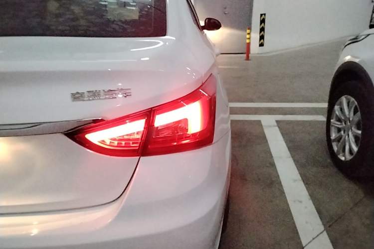 Used Chery Arrizo 5 2019 1.5L CVT Leisure Edition China V standard Right Rear Taillight