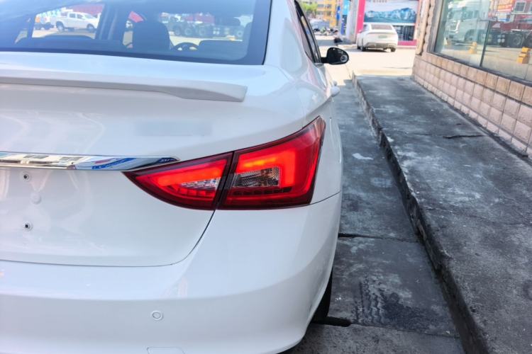 Used Chery Arrizo 5 2019 Revised PRO 1.5L CVT Youth Edition China VI Standard Right Rear Taillight