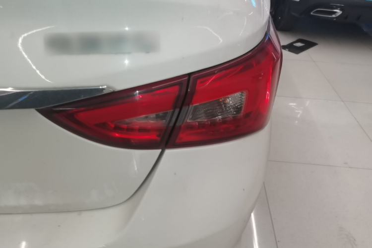 Used Chery Arrizo 5 2019 Revised PRO 1.5L CVT Youth Edition China VI Standard Right Rear Taillight