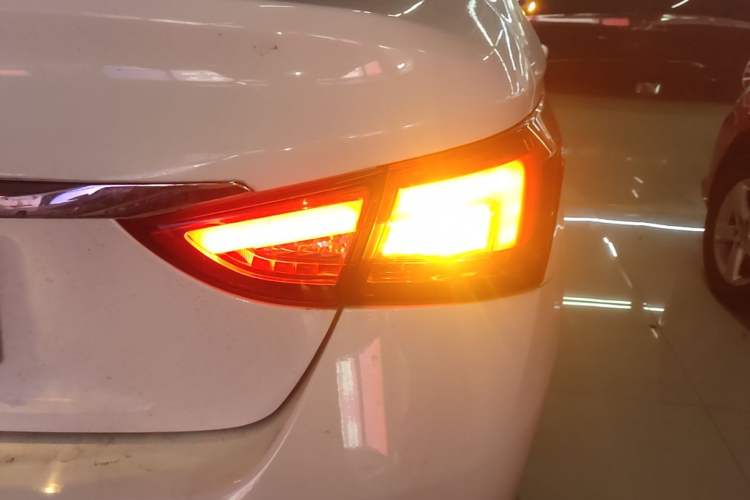 Used Chery Arrizo 5 2019 Facelifted PRO 1.5L Manual Youth Edition China VI Standard Right Rear Taillight