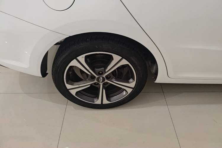 Used Chery Arrizo 5 2019 PRO 1.5L Manual Comfort Edition China VI Right Rear Wheel Hub