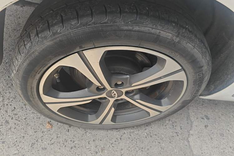 Used Chery Arrizo 5 2019 PRO 1.5L Manual Comfort Edition China VI Right Rear Wheel Hub