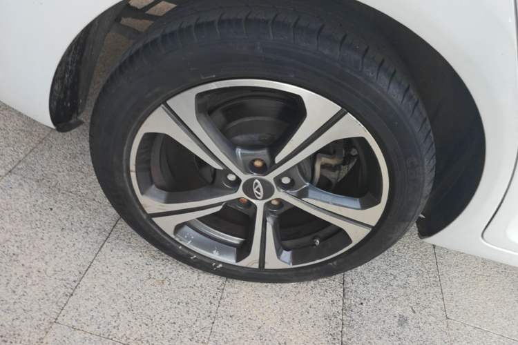 Used Chery Arrizo 5 2019 Facelifted PRO 1.5L Manual Youth Edition China VI Standard Right Rear Wheel Hub