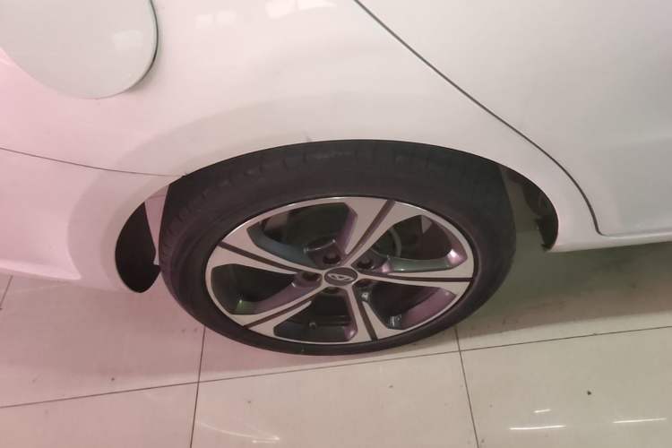 Used Chery Arrizo 5 2019 Facelifted PRO 1.5L Manual Youth Edition China VI Standard Right Rear Wheel Hub