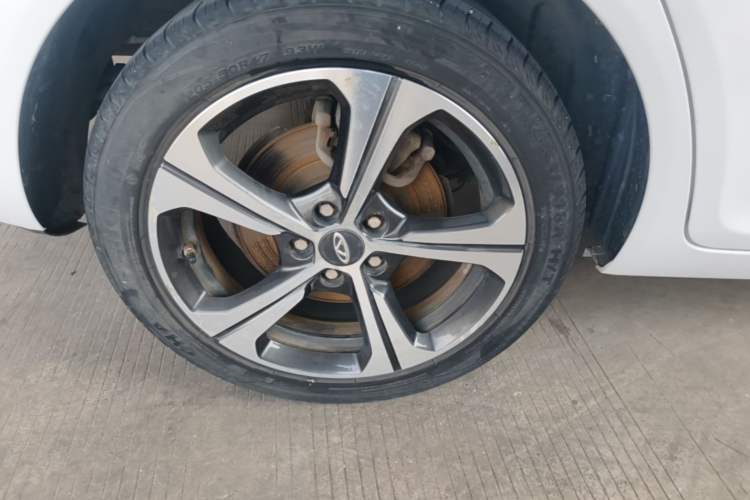 Used Chery Arrizo 5 2019 Revised PRO 1.5L CVT Youth Edition China VI Standard Right Rear Wheel Hub