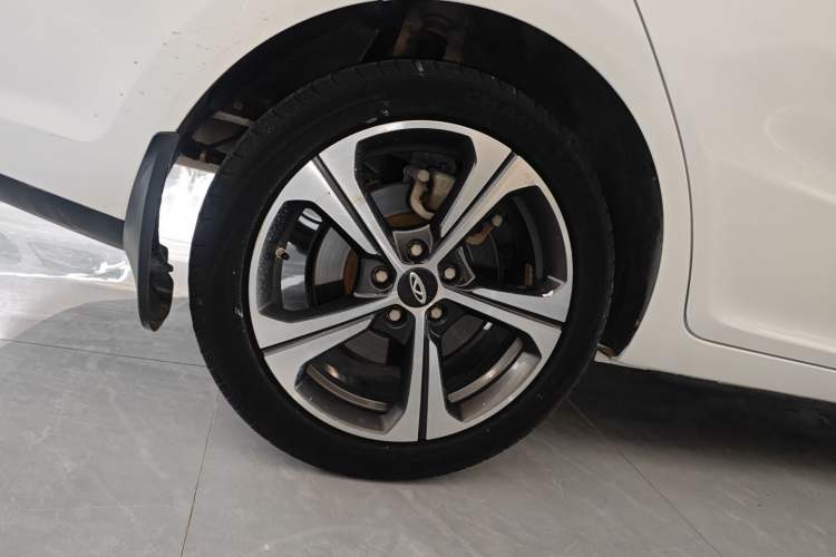 Used Chery Arrizo 5 2019 Revised PRO 1.5L CVT Youth Edition China VI Standard Right Rear Wheel Hub