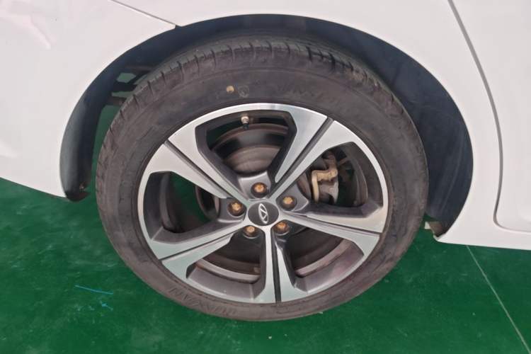 Used Chery Arrizo 5 2019 Facelifted PRO 1.5L Manual Youth Edition China VI Standard Right Rear Wheel Hub