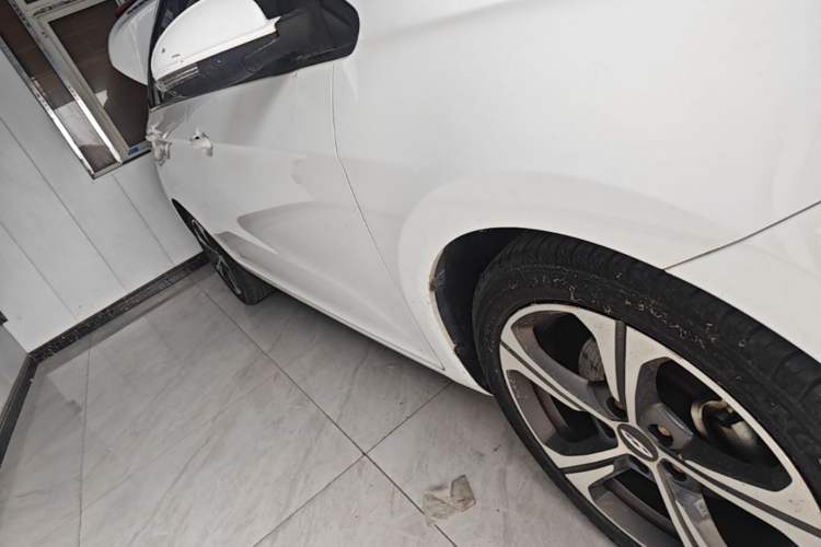 Used Chery Arrizo 5 2019 Facelifted PRO 1.5L Manual Youth Edition China VI Standard Right Side Sill