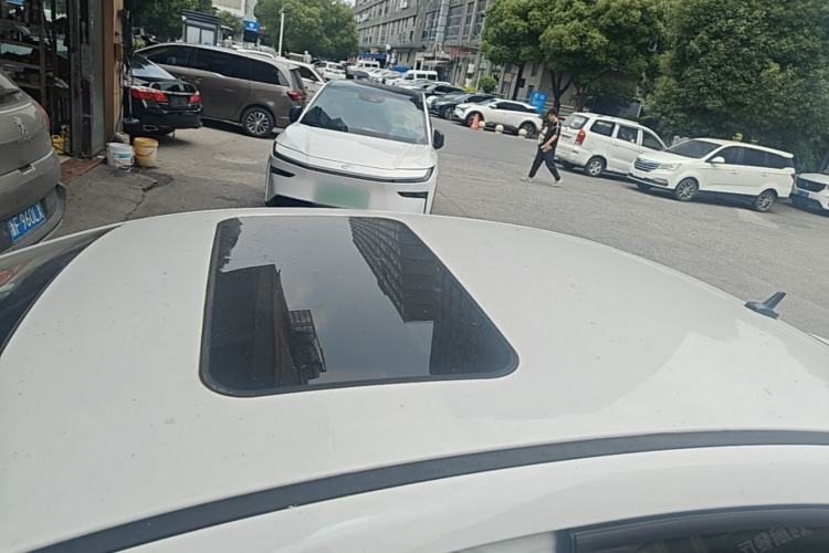 Used Chery Arrizo 5 2019 PRO 1.5L Manual Comfort Edition China VI Roof