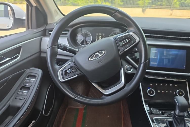 Used Chery Arrizo 5 2019 1.5L CVT New Freedom Edition China VI Standard Steering Wheel