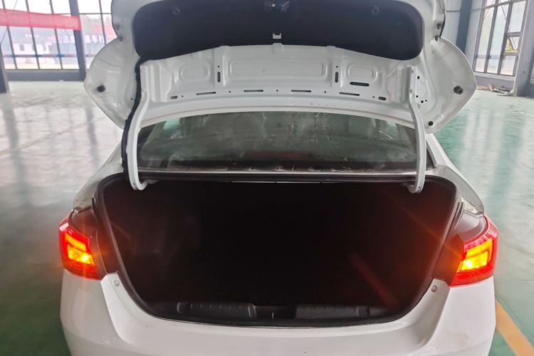 Used Chery Arrizo 5 2019 Facelifted PRO 1.5L Manual Youth Edition China VI Standard Trunk