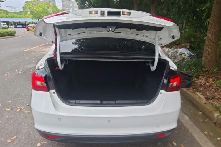 Used Chery Arrizo 5 2019 Revised PRO 1.5L CVT Youth Edition China VI Standard Trunk