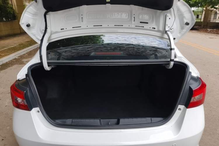 Used Chery Arrizo 5 2019 Revised PRO 1.5L CVT Youth Edition China VI Standard Trunk