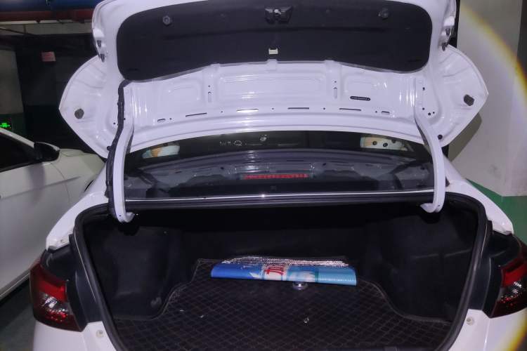 Used Chery Arrizo 5 2019 Facelifted PRO 1.5L Manual Youth Edition China VI Standard Trunk