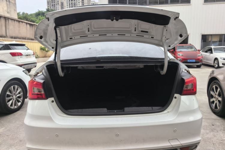 Used Chery Arrizo 5 2019 1.5L CVT Zizai Edition China V Standard Trunk