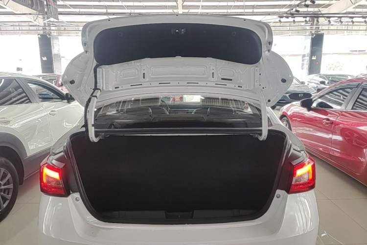 Used Chery Arrizo 5 2019 Facelifted PRO 1.5L Manual Youth Edition China VI Standard Trunk