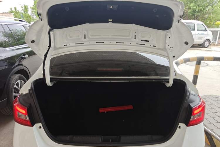 Used Chery Arrizo 5 2019 Facelifted PRO 1.5L Manual Youth Edition China VI Standard Trunk