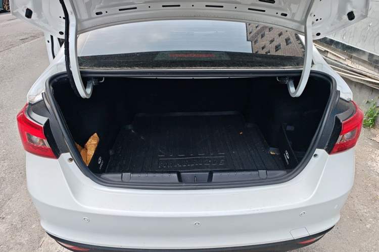 Used Chery Arrizo 5 2019 Revised PRO 1.5L CVT Youth Edition China VI Standard Trunk