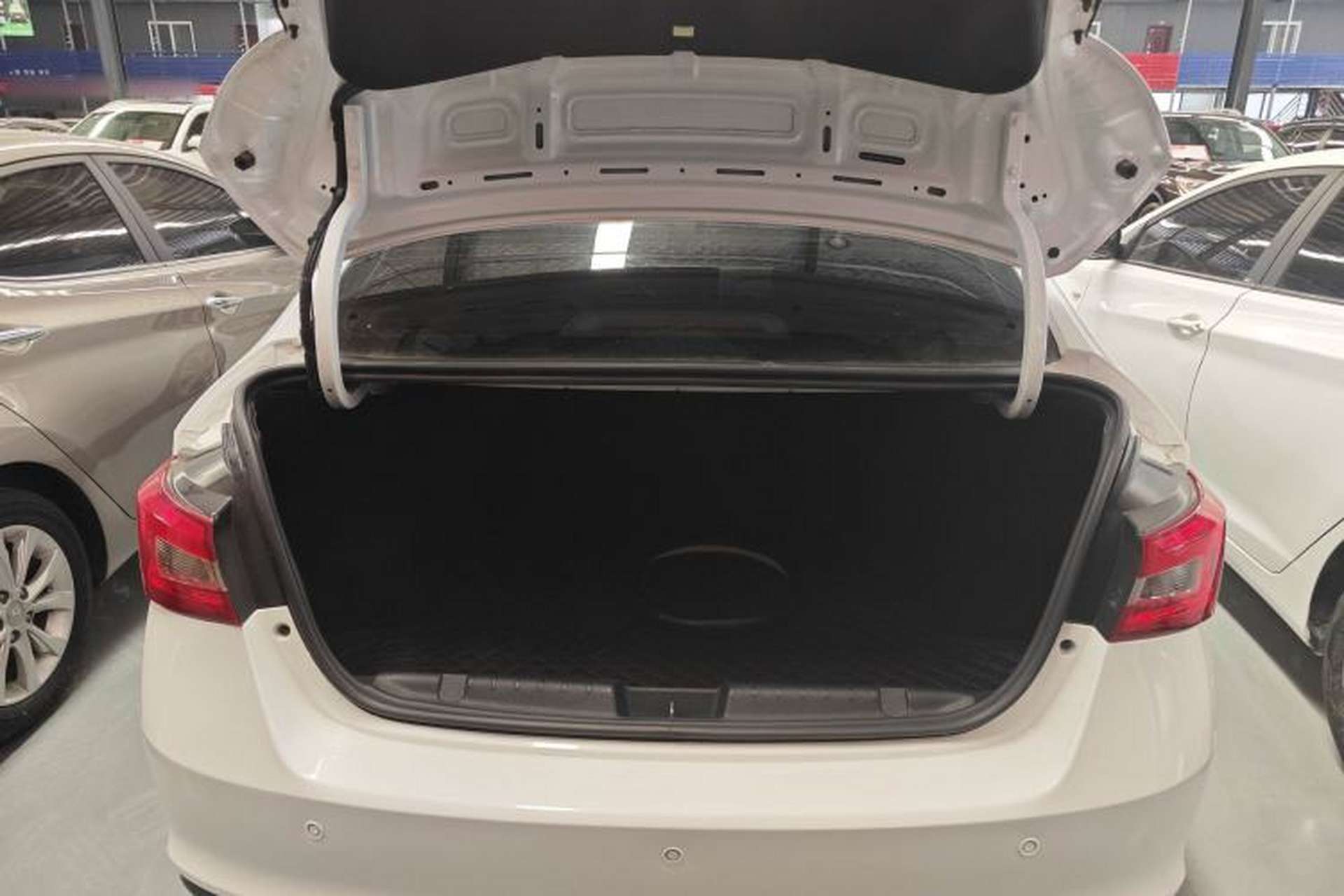 Used Chery Arrizo 5 2019 Revised PRO 1.5L CVT Youth Edition China VI Standard Trunk