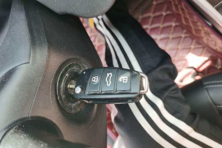 Used Chery Arrizo 5 2019 1.5L Manual New Youth Edition China VI Standard Vehicle Key